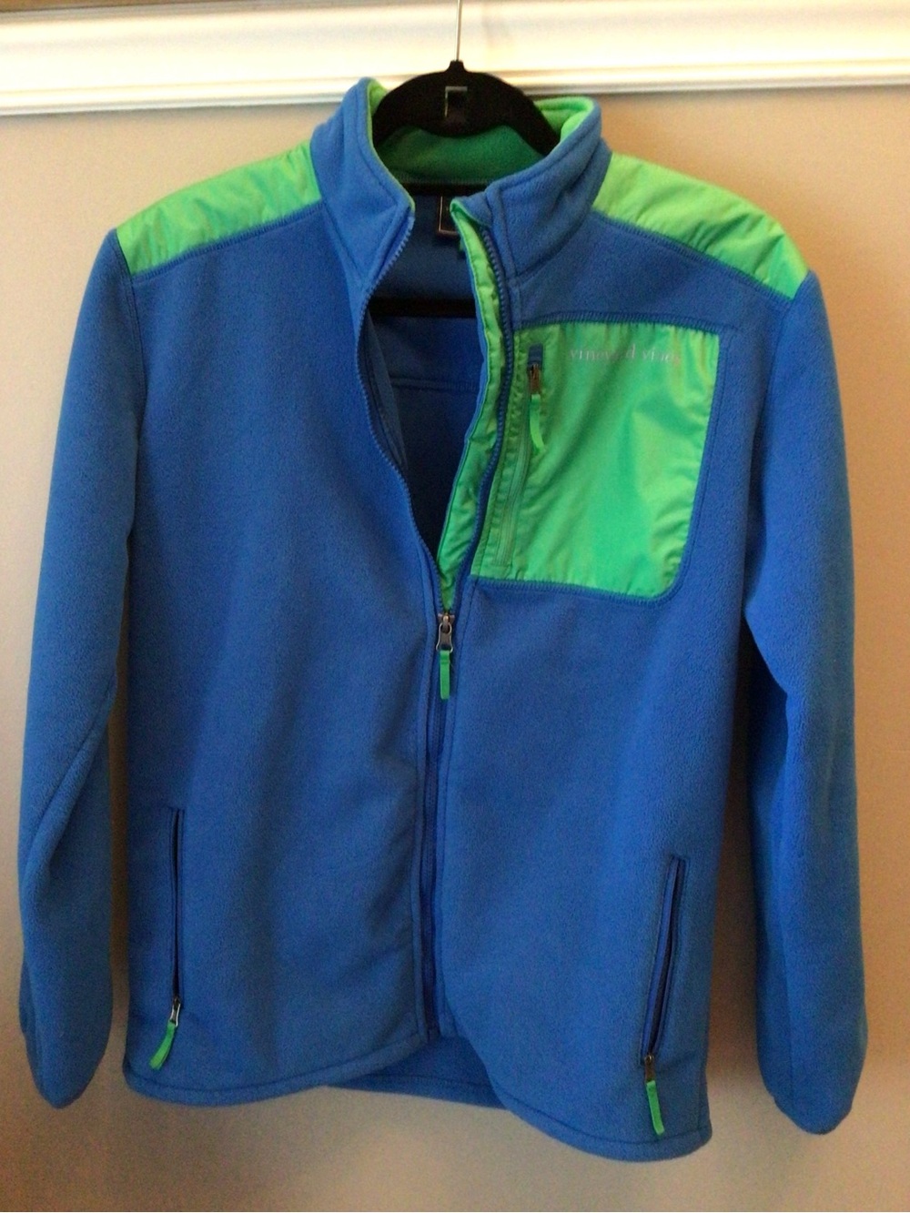 Vineyard Vines Blue Fleece Jacket with Green Trim